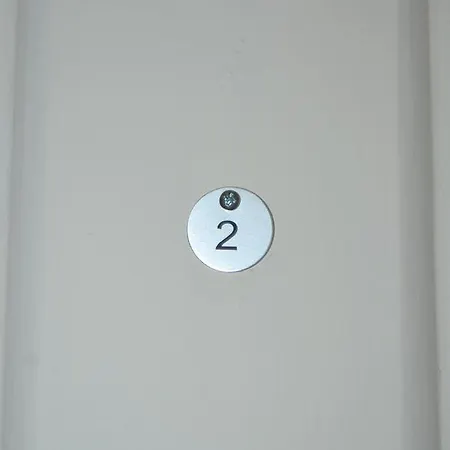 Oporto Brothers Suites *